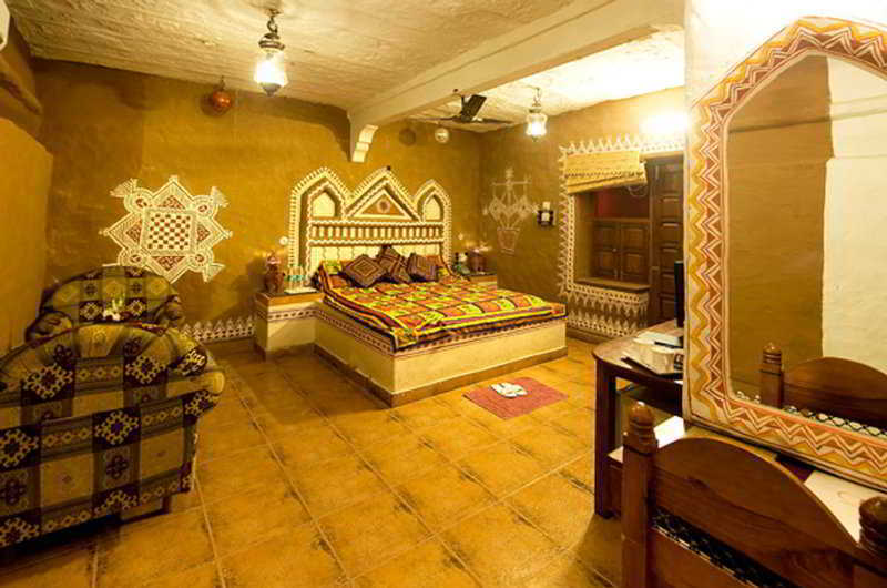 Nirali Dhani Ethnic Heritage Hotel And Resort Jodhpur  Buitenkant foto