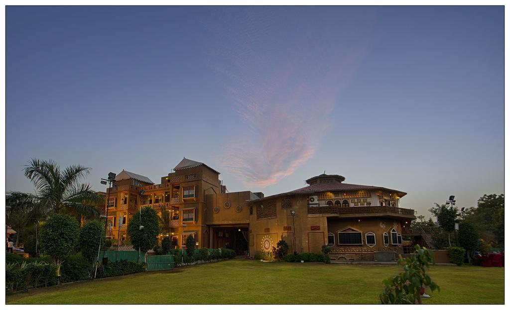 Nirali Dhani Ethnic Heritage Hotel And Resort Jodhpur  Buitenkant foto